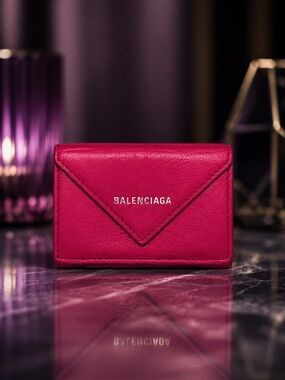 Balenciaga Pink Leather Compact Tri-Fold Wallet – Full Inclusion